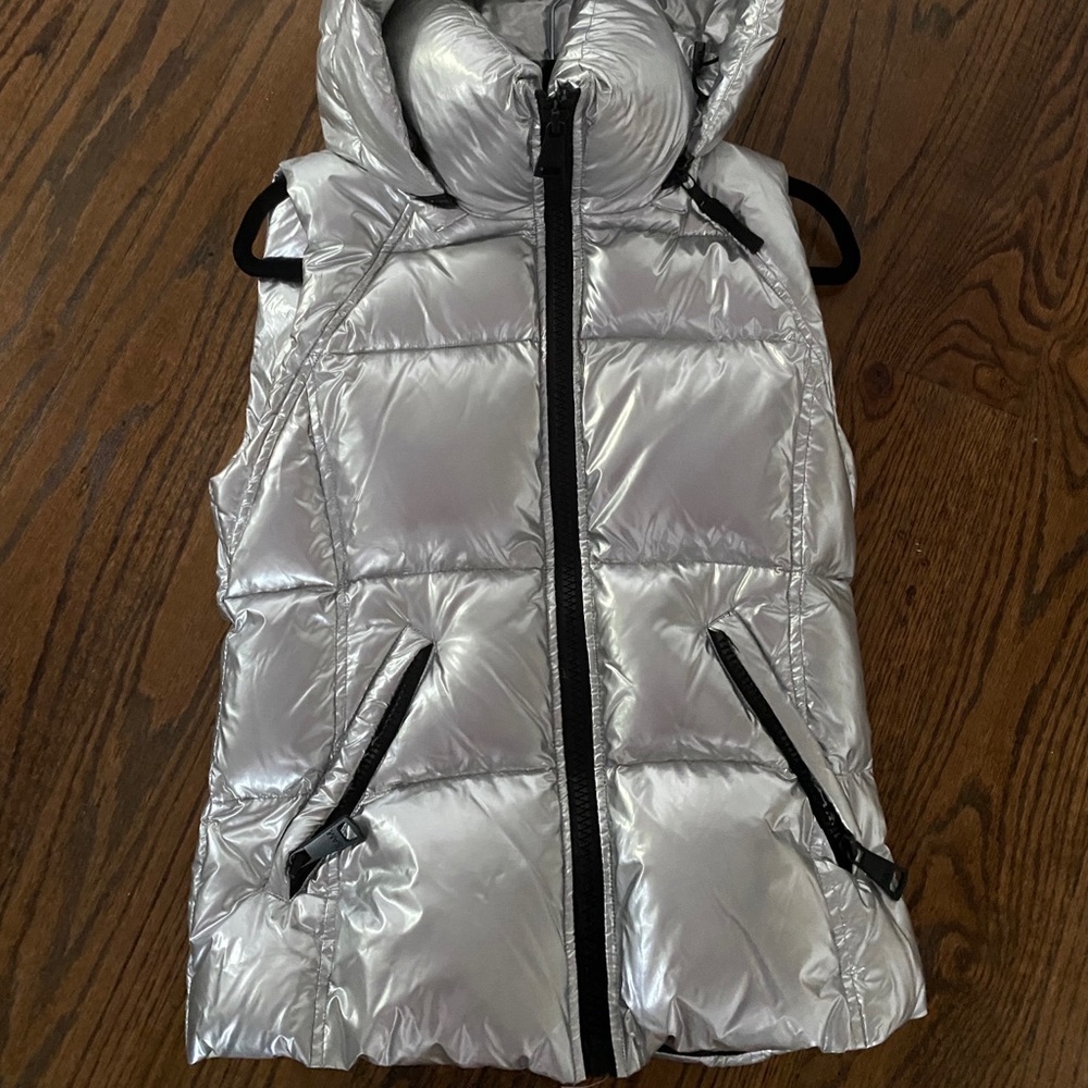 silver/metallic SAM vest. Size M